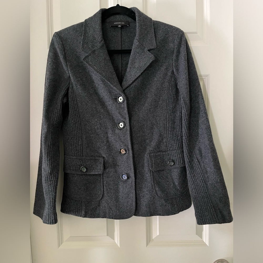Jones New York black button down sweater blazer -soft shoulder pads, structured